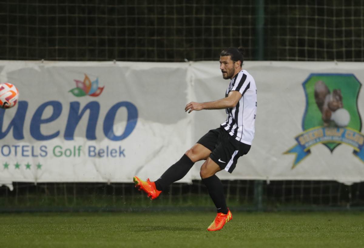  Partizan odigrao 2:2 u prijateljskom meču protiv Mladosti iz Lučana 