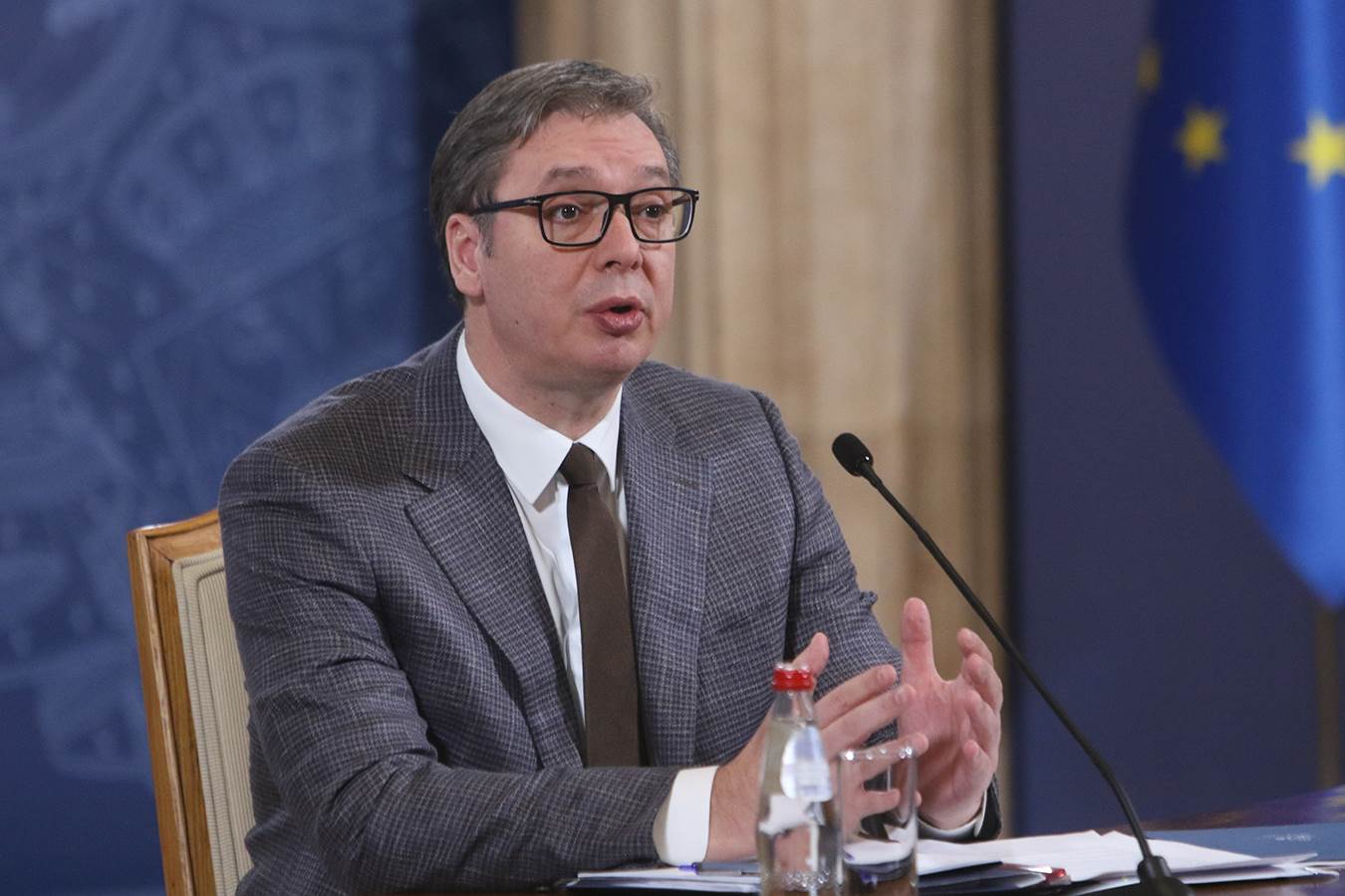  Vučić: Možda ćemo morati da uvedemo sankcije Rusiji 