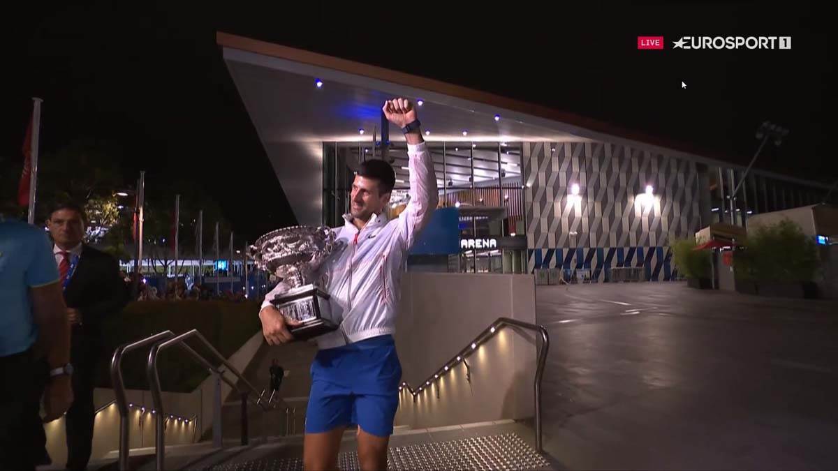  Novak Đoković proslavio osvajanje Australijan opena sa navijačima 