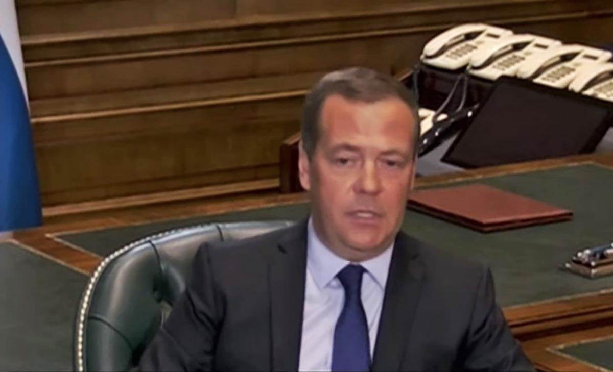  Medvedev o osvajanju Poljske 