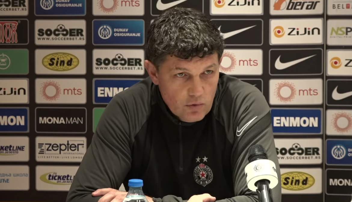  Uživo obraćanje Gordan Petrić poslije otkaza u FK Partizan 