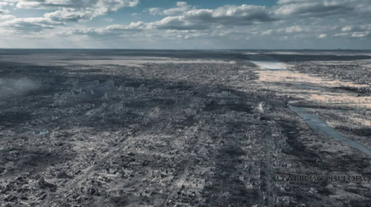  Grad Marinika u Ukrajini sravnjen sa zemljom 