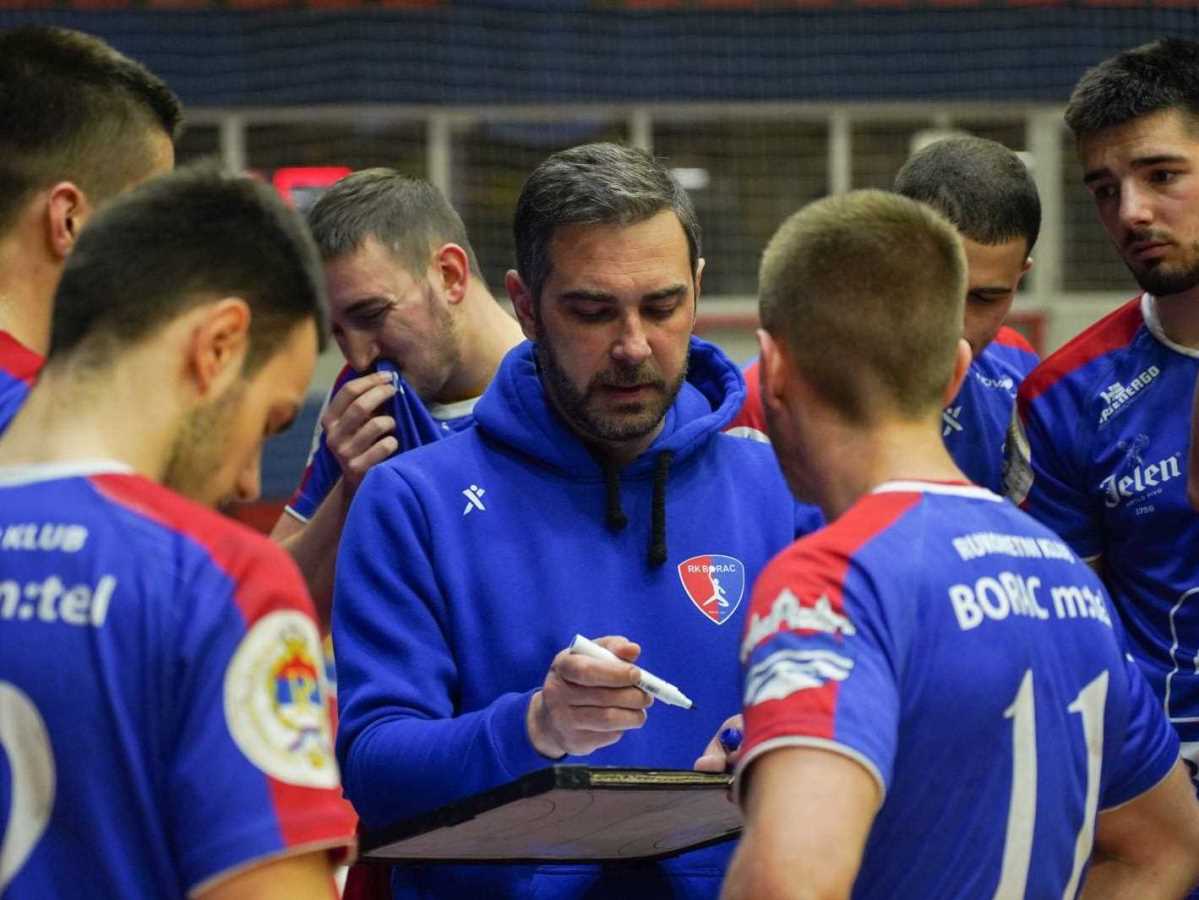  Trener RK Borac Mirko Mikić pred finiš sezone 