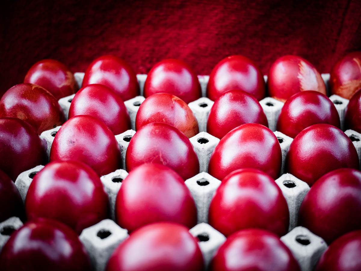 da li se za uskrs boji paran ili neparan broj jaja da li se za uskrs boji paran ili neparan broj jaja