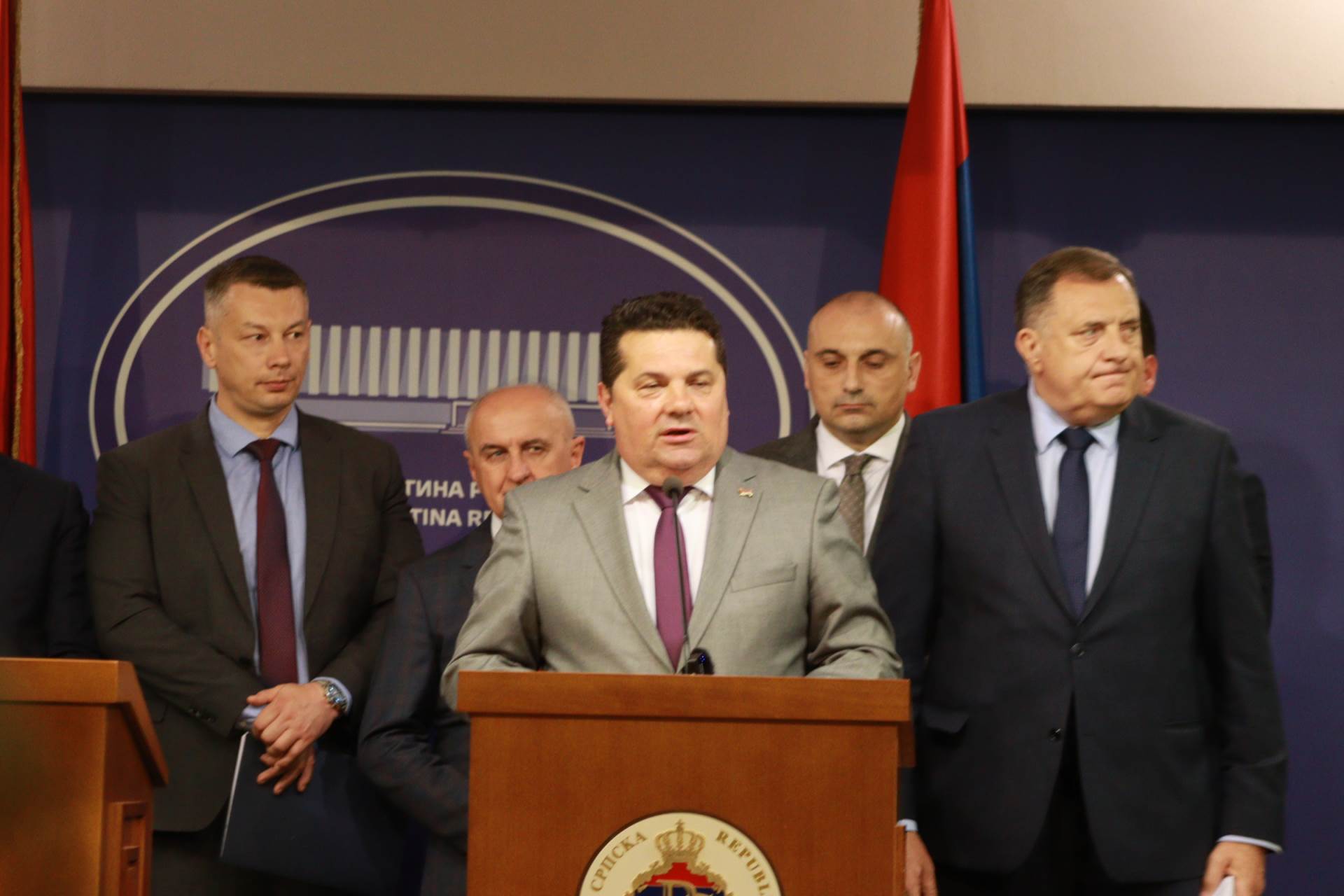 Stevandić: The resolution is a private act of Lagumdžija and will lead to divisions and misfortune in BiH Stevandić: The resolution is a private act of Lagumdžija and will lead to divisions and misfortune in BiH