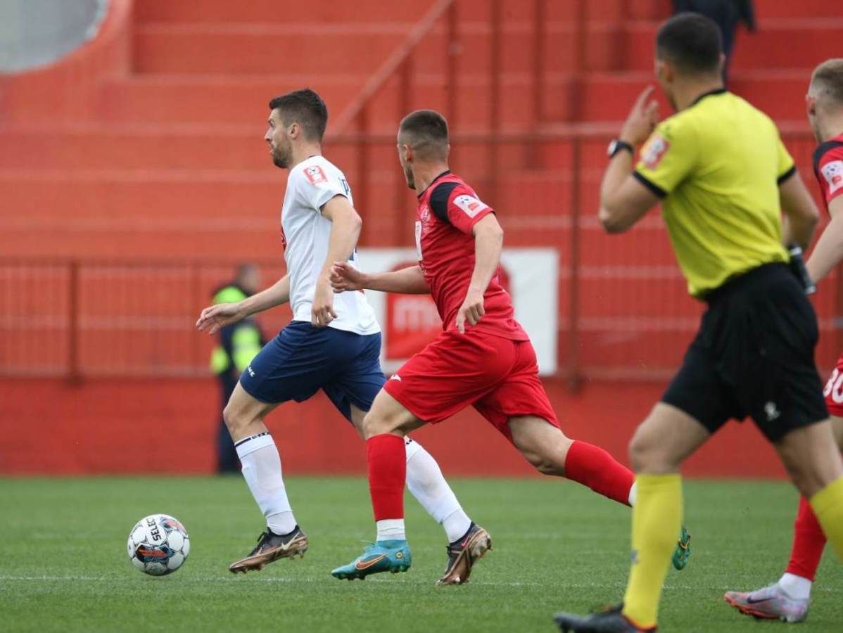 Borac oštećen za penal protiv Veleža u mostaru VIDEO Borac oštećen za penal protiv Veleža u mostaru VIDEO