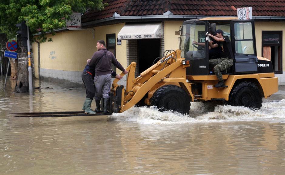  Južna Morava poplavila put ka Makedoniji 