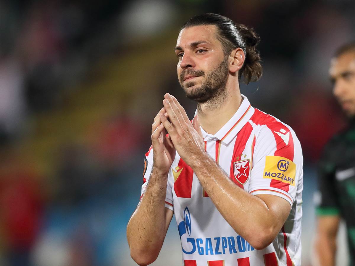  Aleksandar Dragović objavio da napušta Crvenu zvezdu 