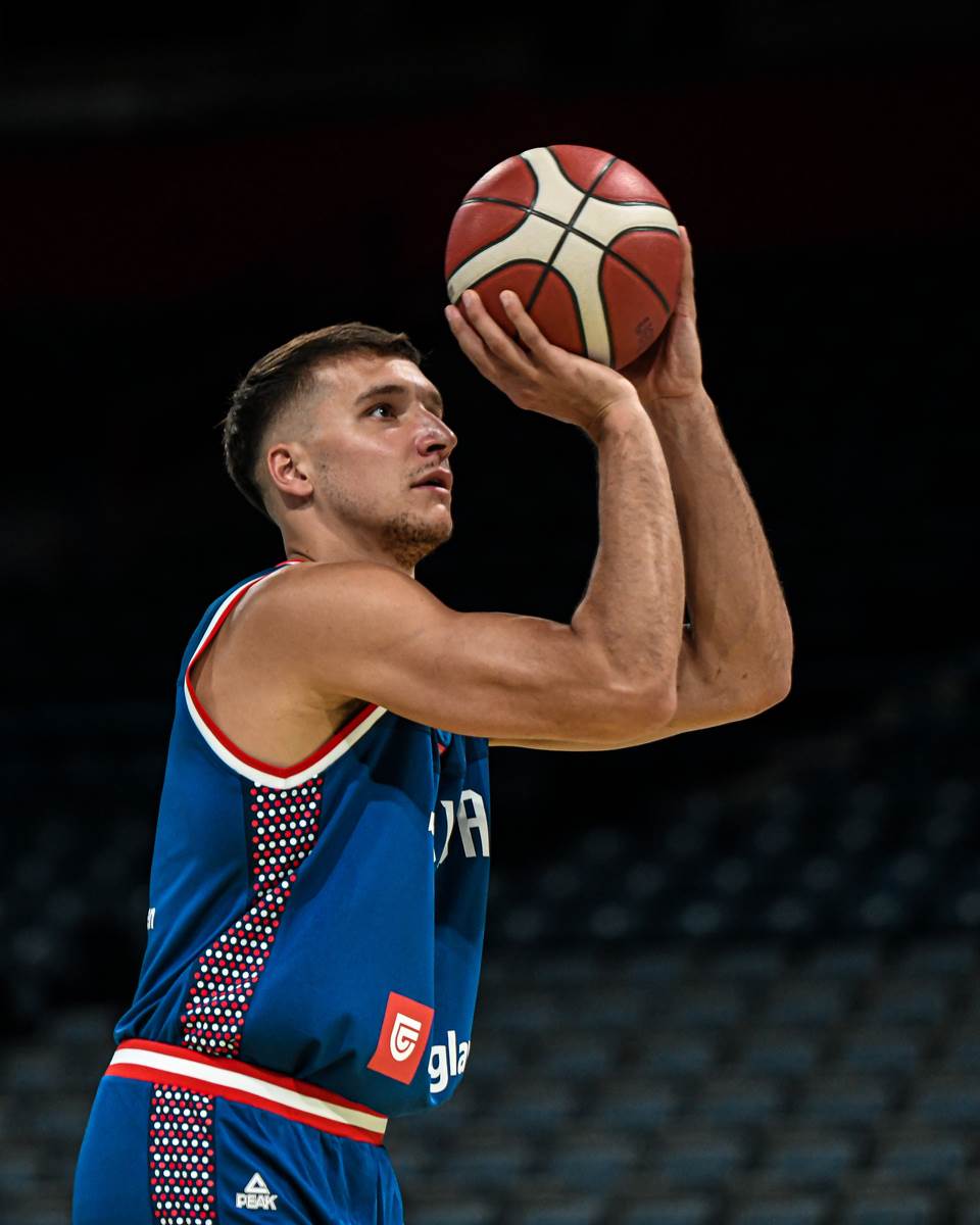  Novi dres košarkaške reprezentacije Srbije 