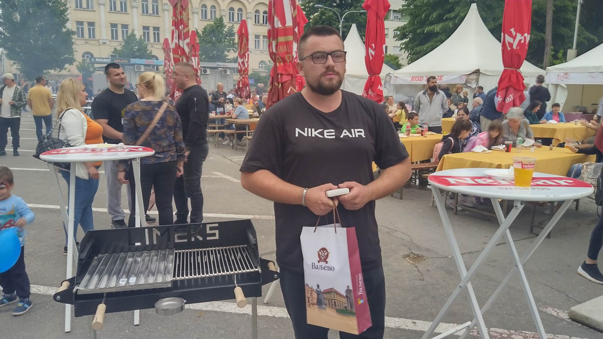  Zoran Lukić najbrže pojeo veliku porciju na Ćevap festu 