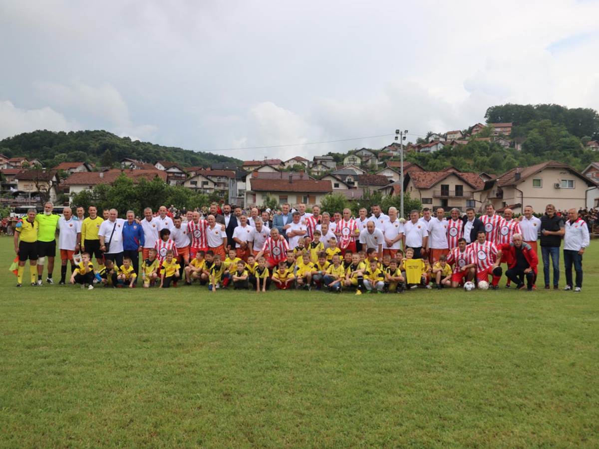  FK Lauš i Crvena zvezda 