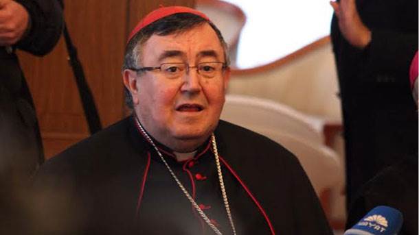  Kardinal Vinko Puljić podnosi ostavku 