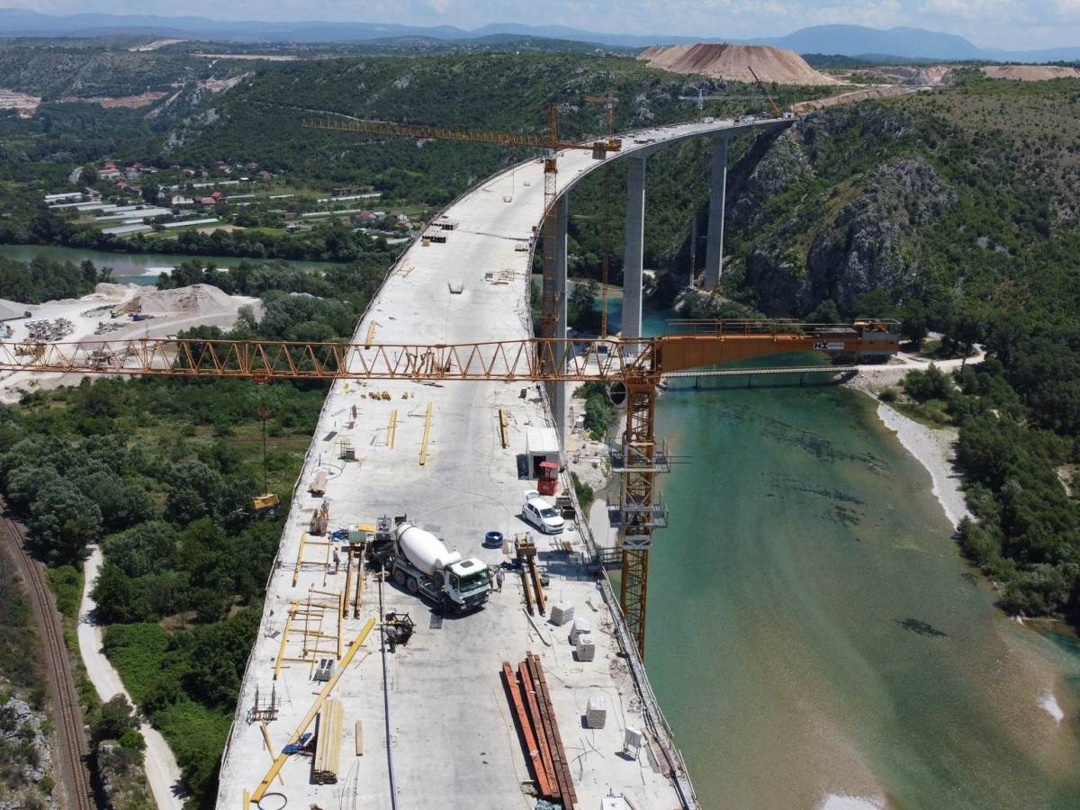 U Federaciji BiH spojen jedan od najviših mostova u regionu (VIDEO) 