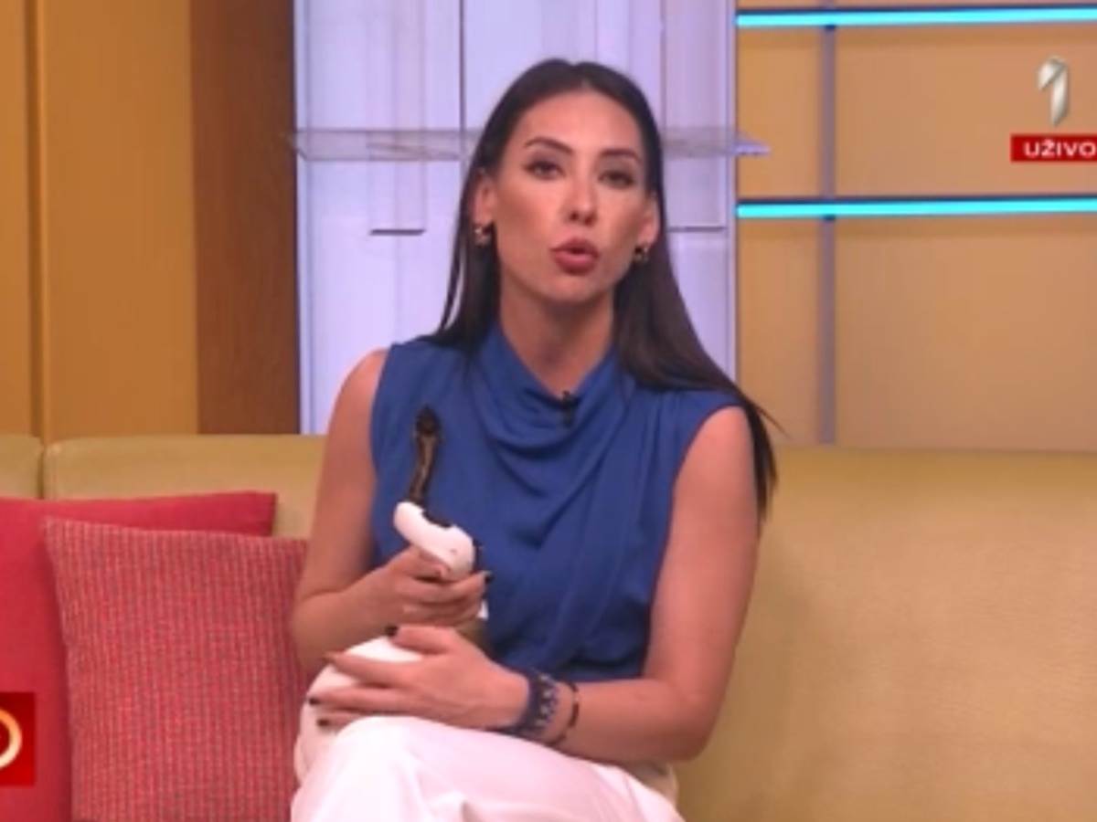 Zmija u jutarnjem programu Zmija u jutarnjem programu