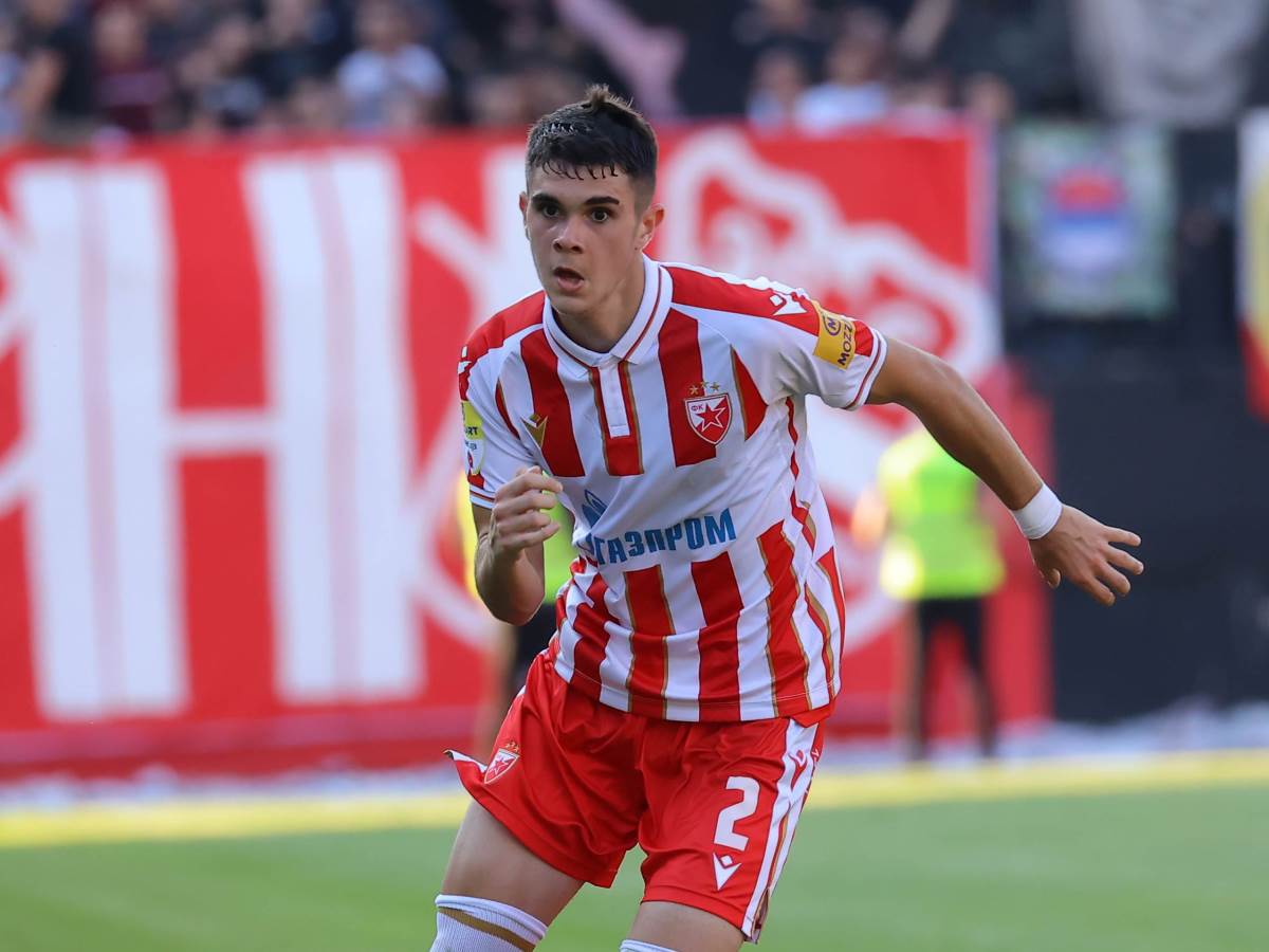  Kosta Nedeljković dobio novi ugovor sa Crvenom zvezdom 