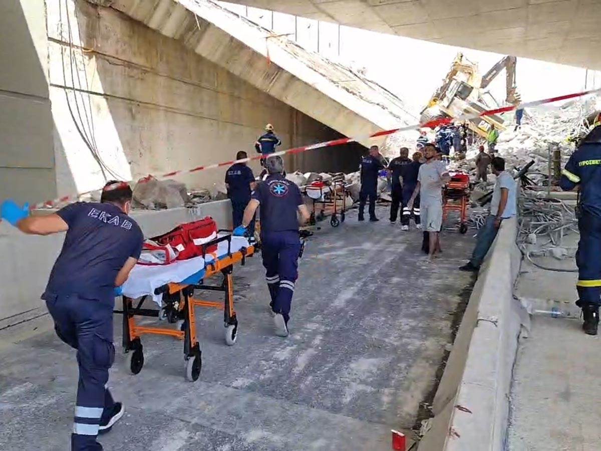  Srušio se most u Patri u Grčkoj 