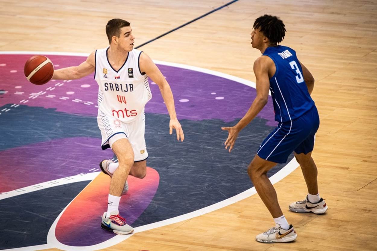  Nikola topić priključen reprezentaciji Srbije 