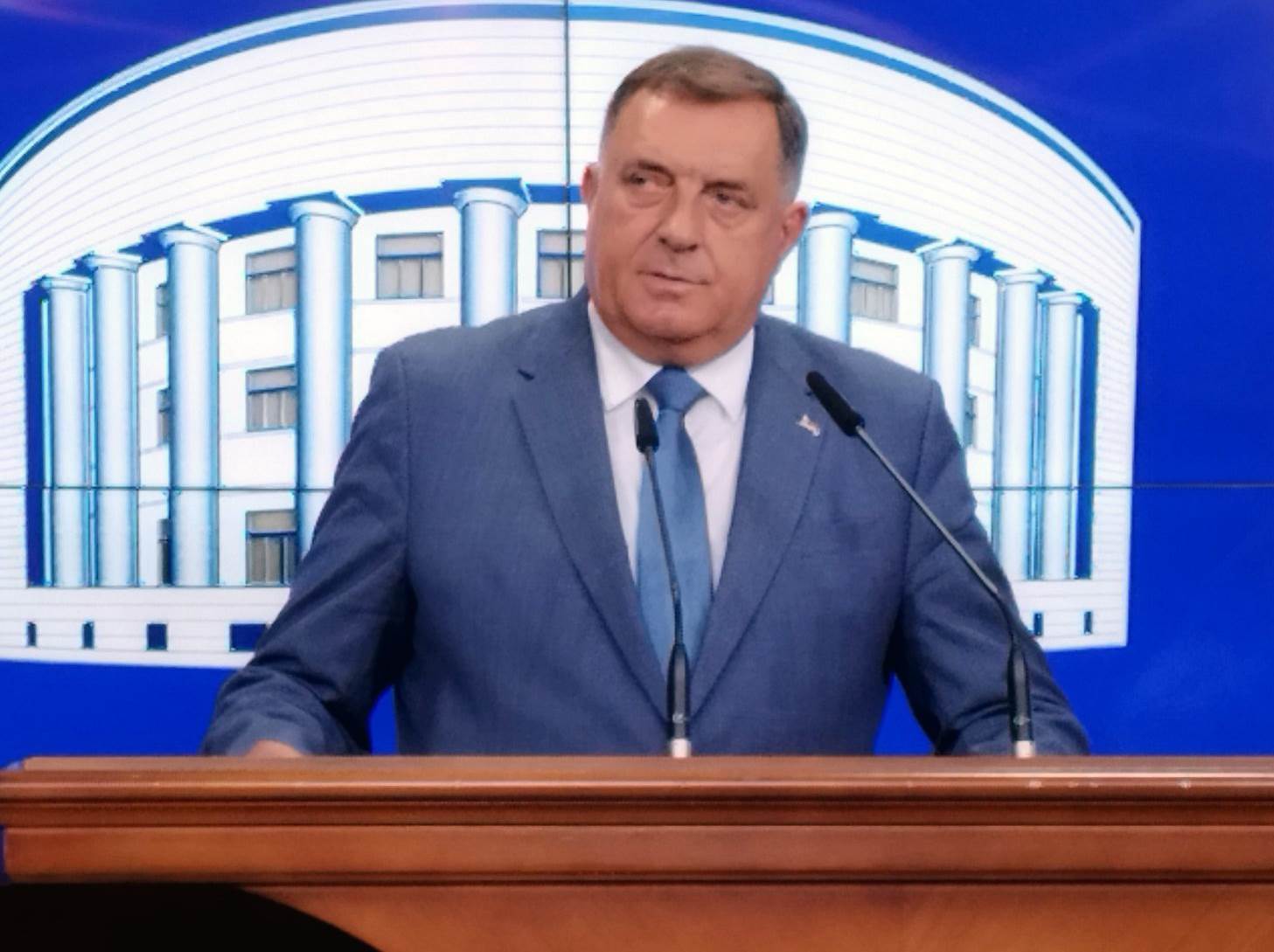  Milorad Dodik o optužnici protiv njega 