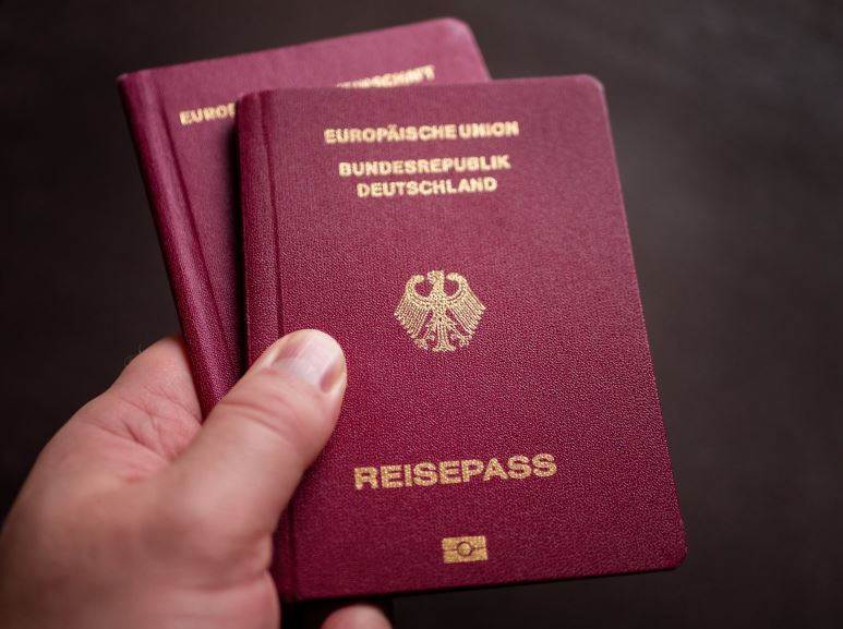  pasoš.JPG 