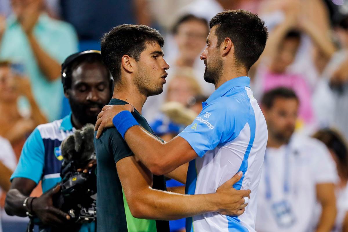  Novak Djokovic i Karlos Alkaraz u borbi za titulu najboljeg tenisera godine 