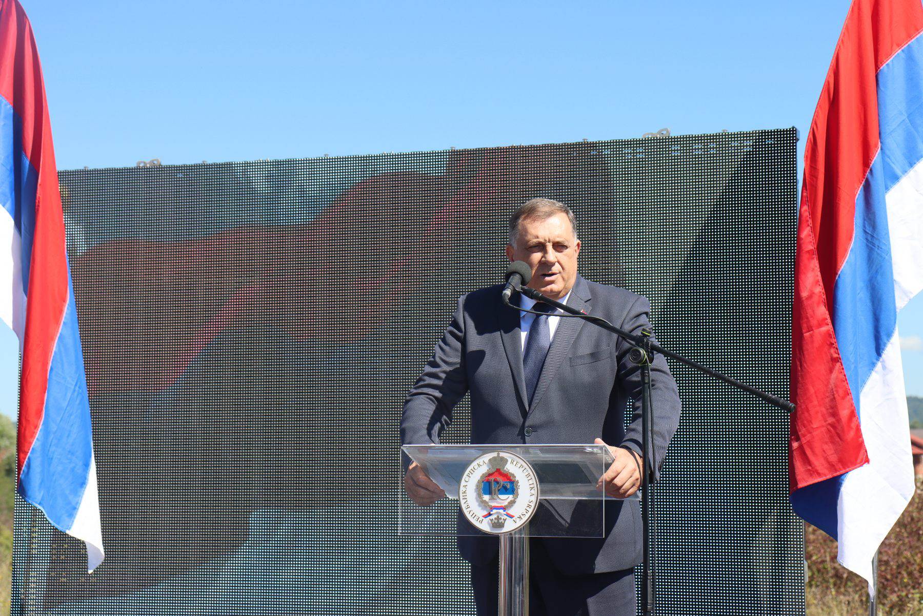  Dodik: Granica postoji i u razgraničenju i u strpljenju 