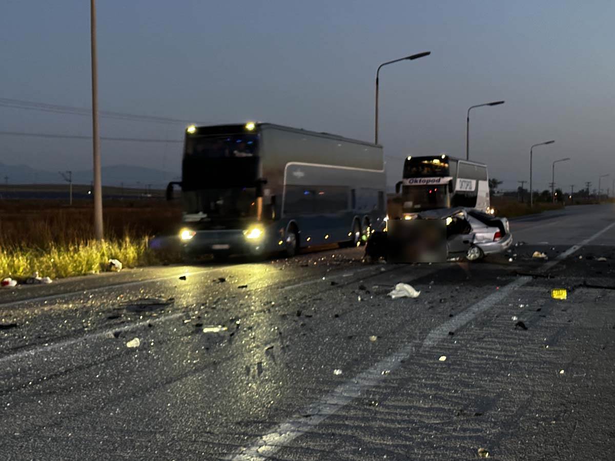  Saobraćajna nesreća u Grčkoj autobus 
