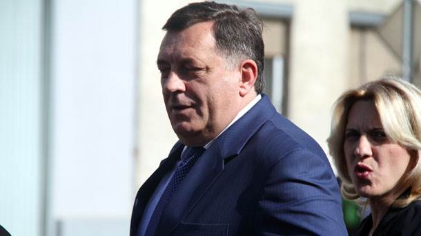  Dodik: Jedini pogrešan smjer je Bakirov 