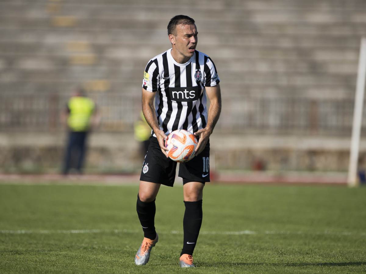 UŽIVO: Radnički Niš – Partizan (Duljaj napravio izmene u odbrani)