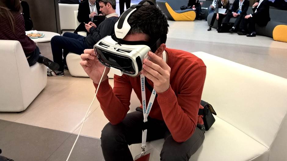  Isprobali smo "kućnu" virtuelnu realnost: Ludilo! 