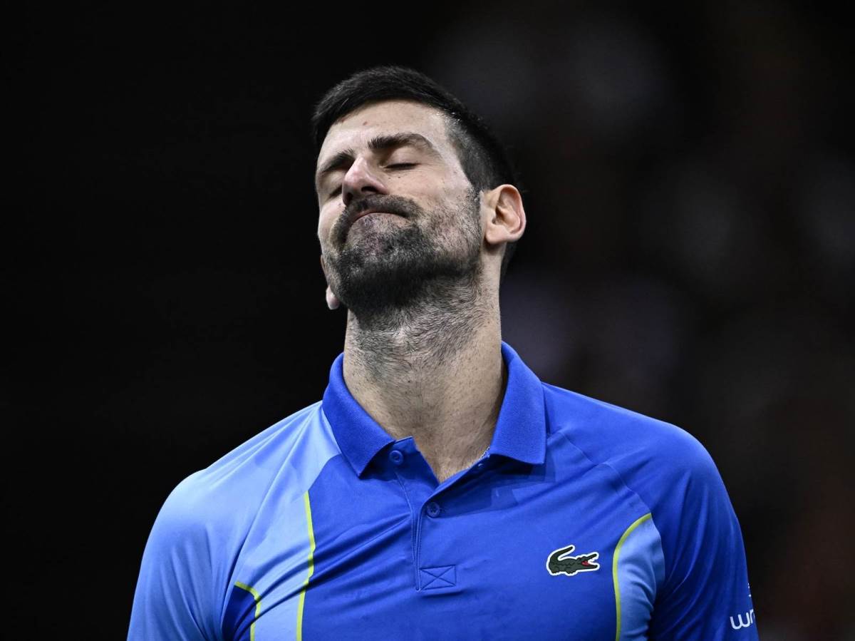  Novak-Djokovic-igra-protiv-Andreja-Rubljova-u-polufinalu-Pariza 