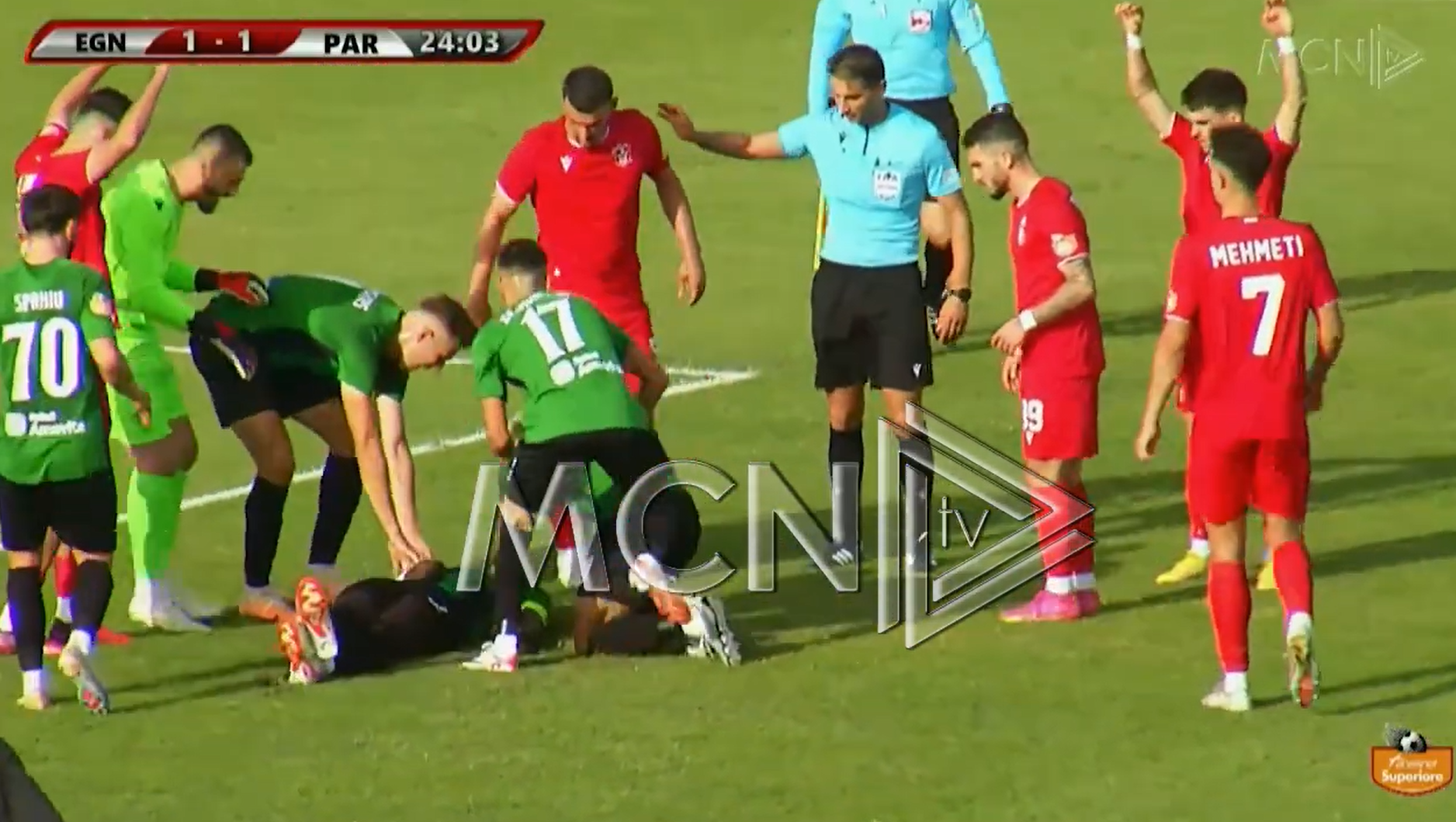  Fudbaler umro na utakmici u Albaniji 