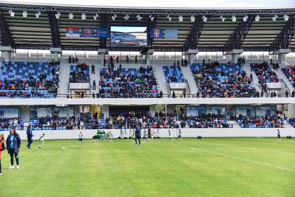  FOTO: Zvanično otvoren najmoderniji stadion u Srbiji 