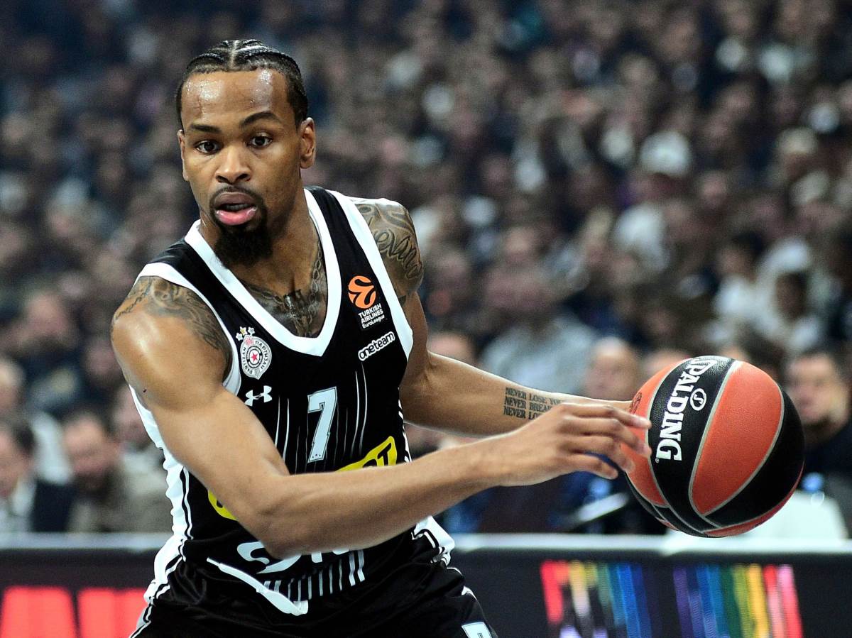 Kevin Panter o utakmici Efes Zvezda veoma očigledno Kevin Panter o utakmici Efes Zvezda veoma očigledno