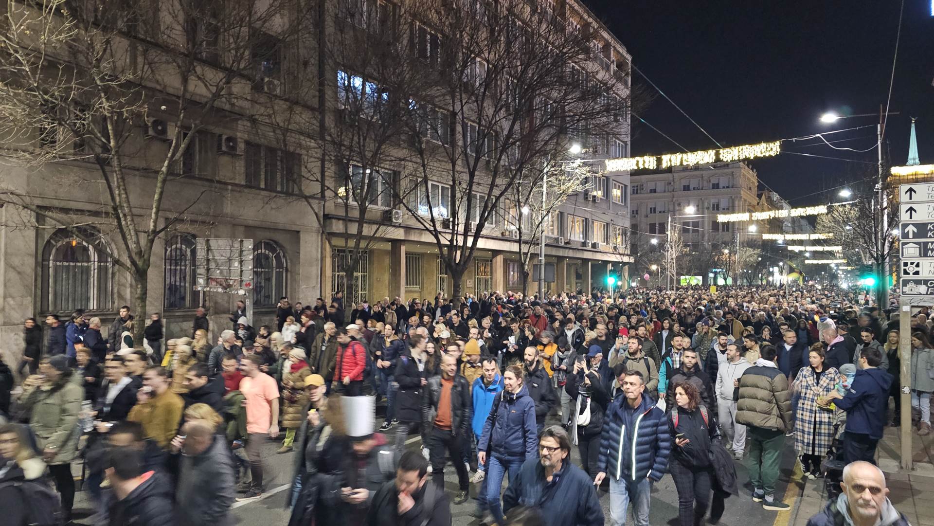  Protest opozicije ispred RIK-a u Beogradu 