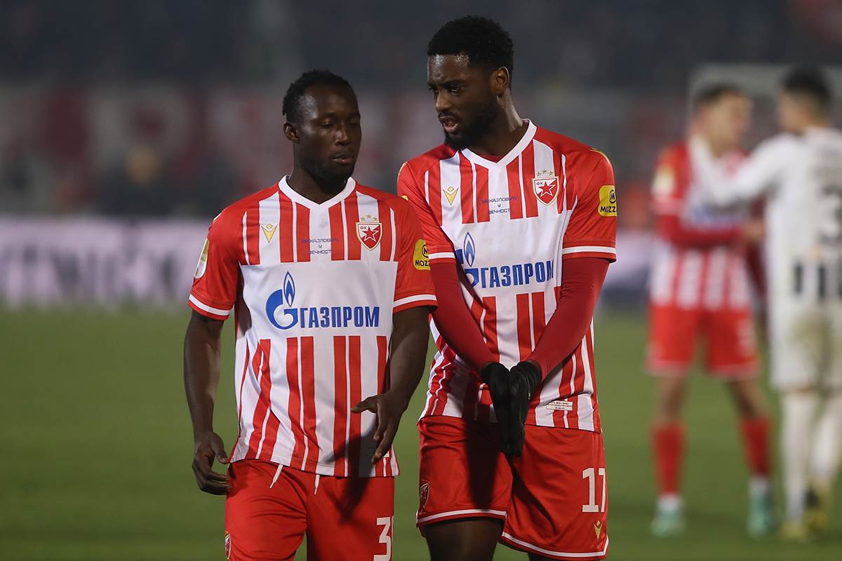 Zvezda tražila previše novca od Bešktaša za Bukarija Zvezda tražila previše novca od Bešktaša za Bukarija