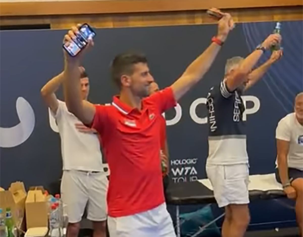  Novak Djokovic i teniseri slave Novu godinu u Pertu 