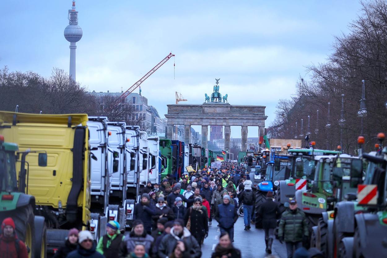  Poljoprivrednici prijete novim štrajkom zbog dizela u Njemačkoj 