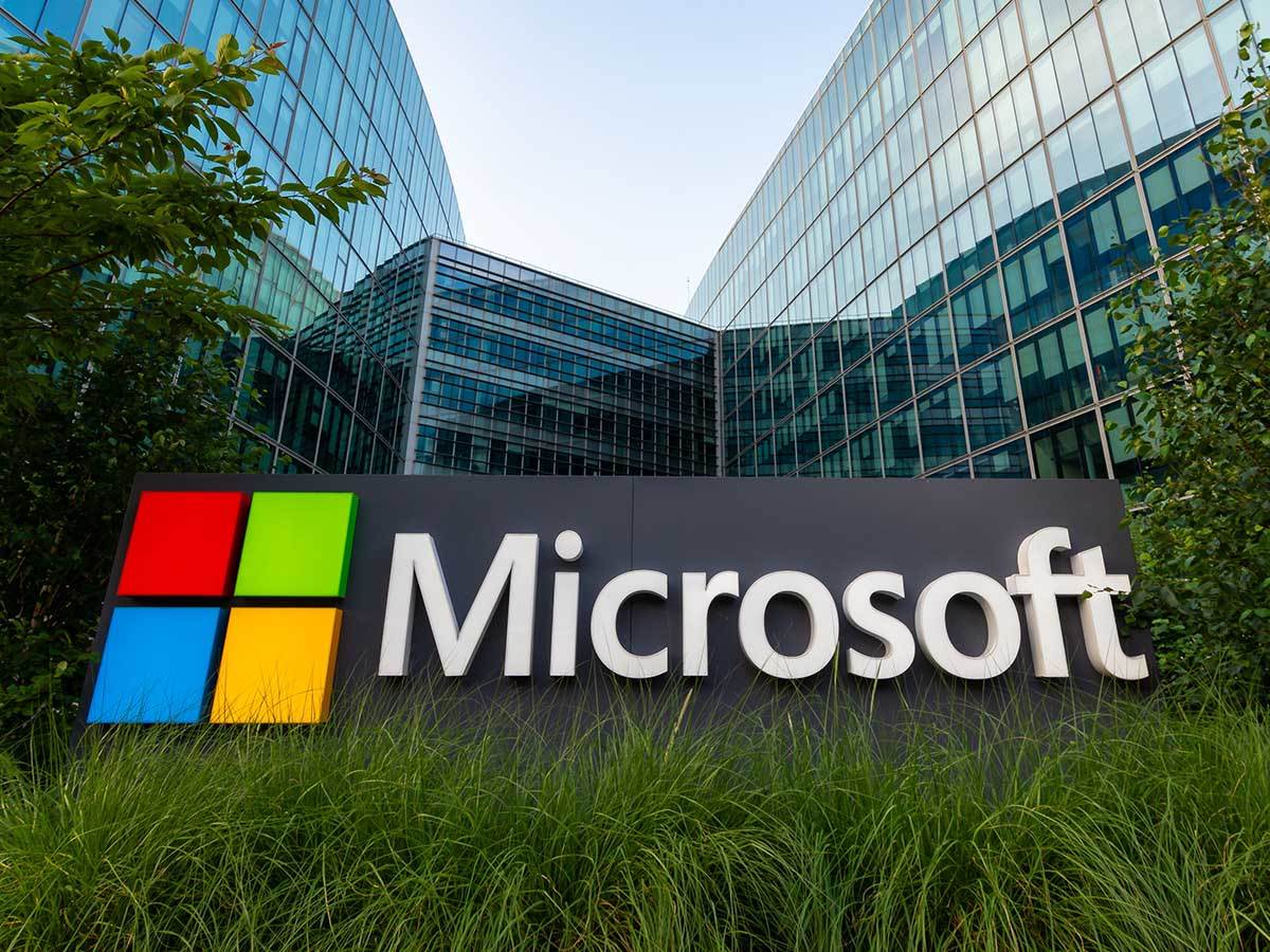  Hakeri napad na Microsoft 