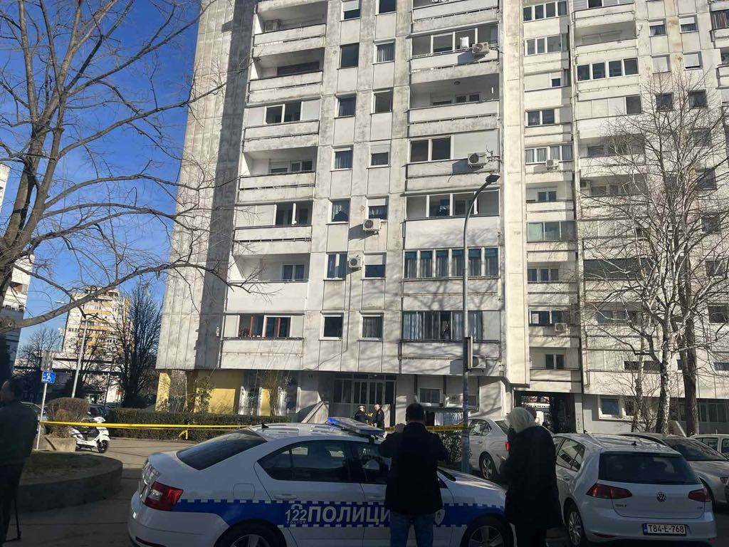  Ubistvo u Banjaluci: Muškarac izboden nožem pronađen u stanu (FOTO) 