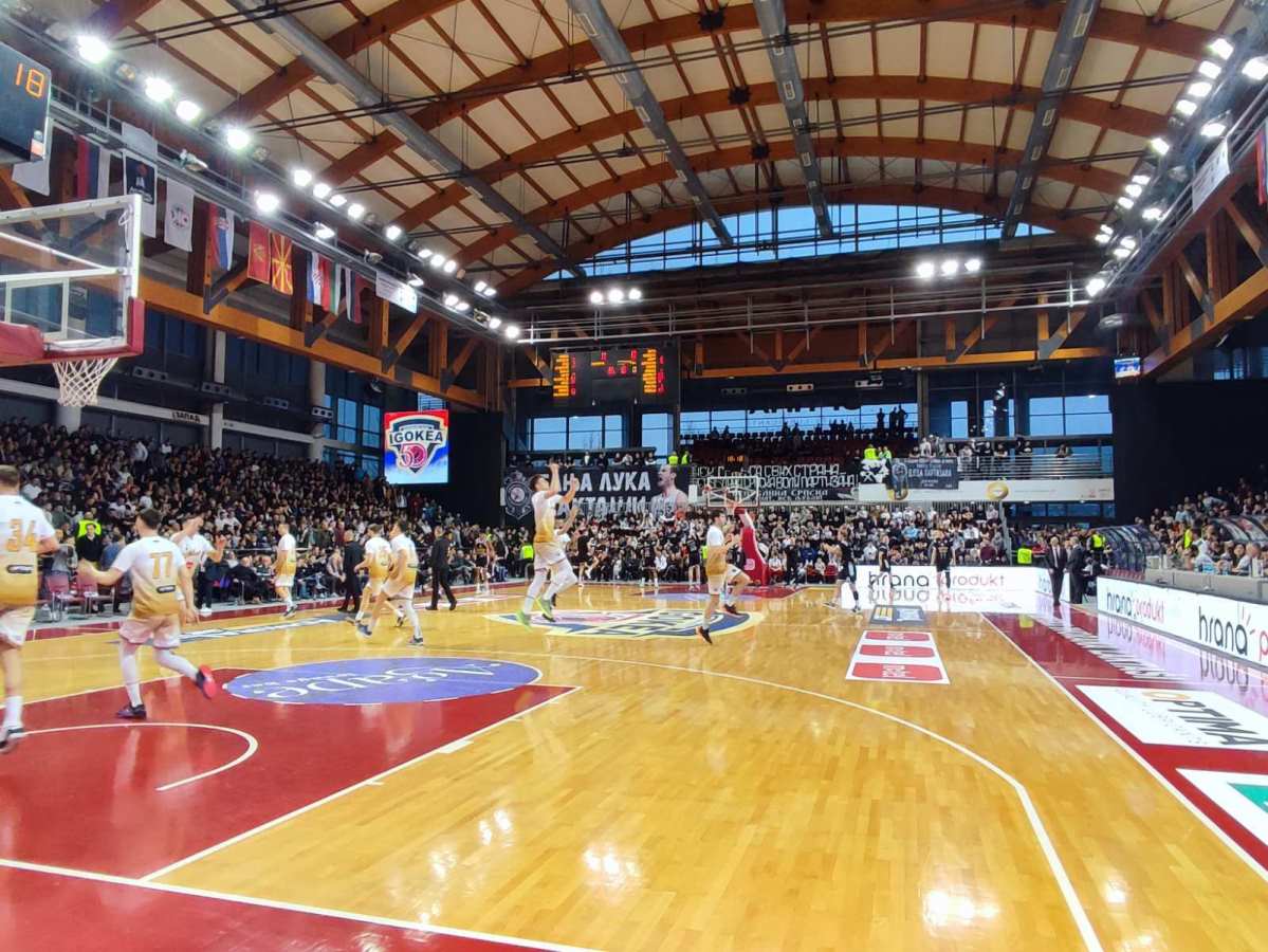  Igokea Partizan 