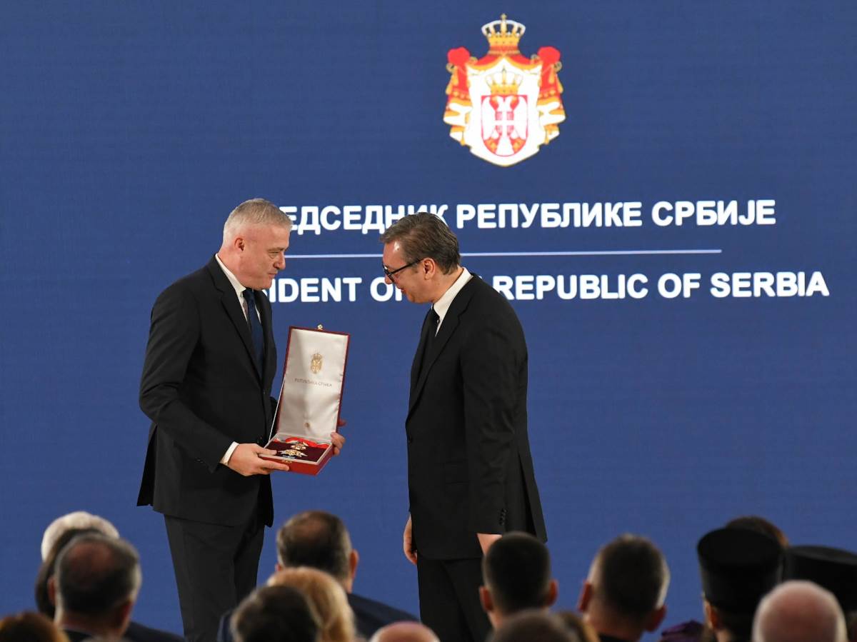  Košarkaški savez Srbije odlikovan Sretenjskim ordenom prvog reda 