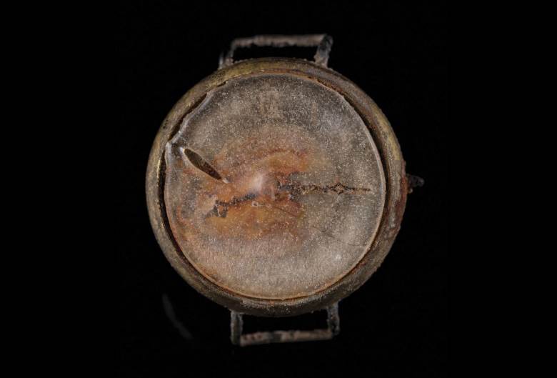  Sat iz Hirošime prodat na aukciji 