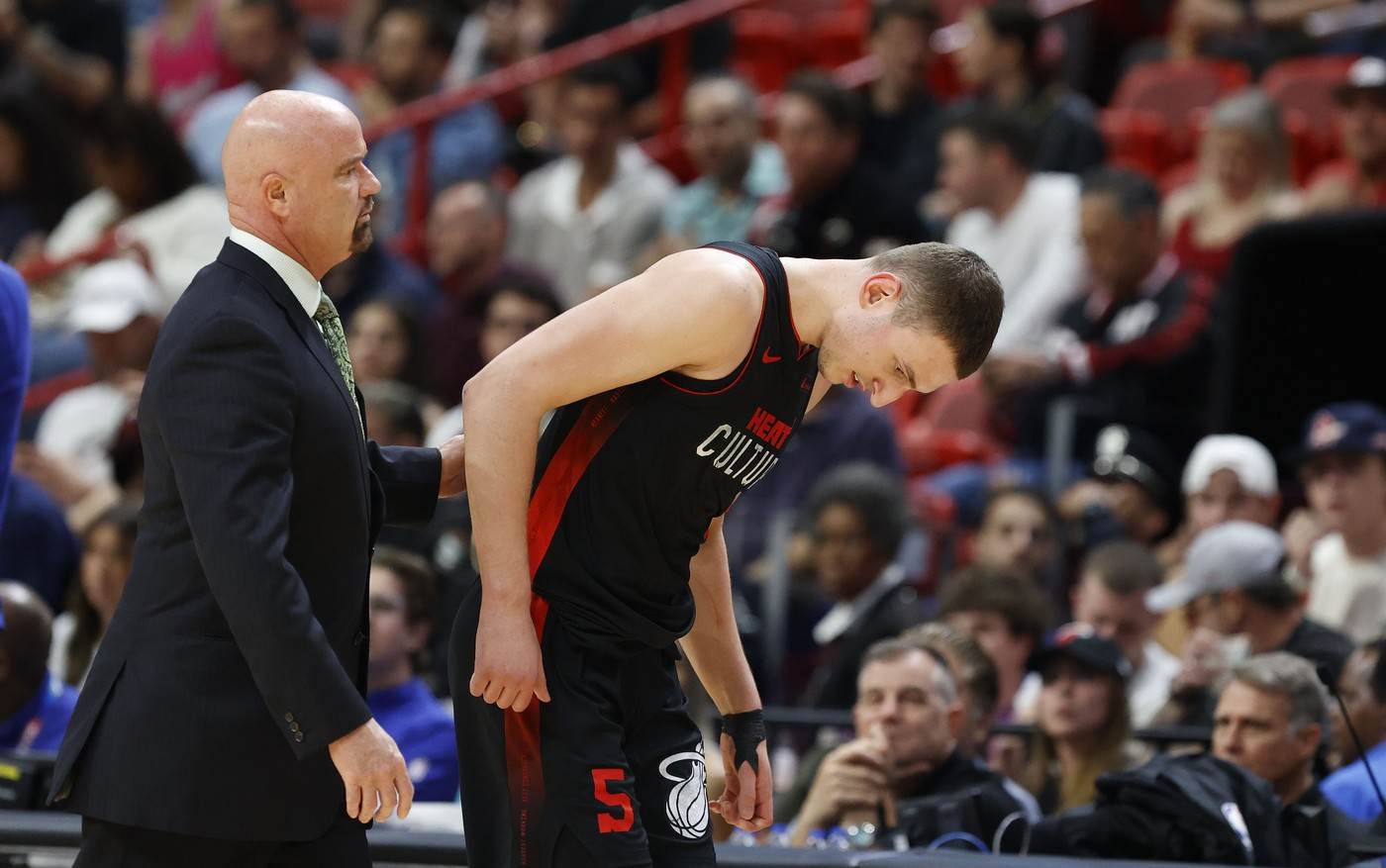 Nikola Jović isključen sa utakmice protiv Detroita Nikola Jović isključen sa utakmice protiv Detroita