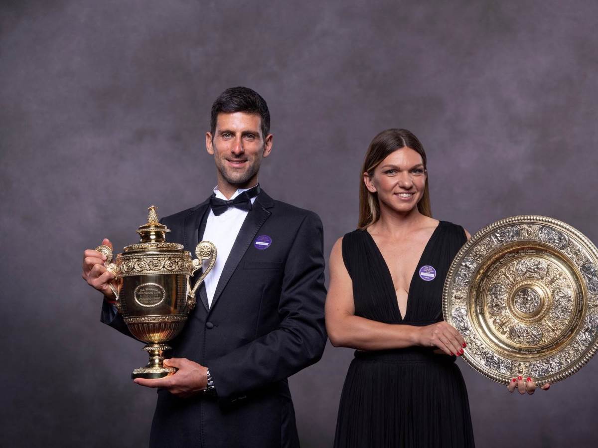 Novak Đoković i PTPA uz SImonu Halep Novak Đoković i PTPA uz SImonu Halep