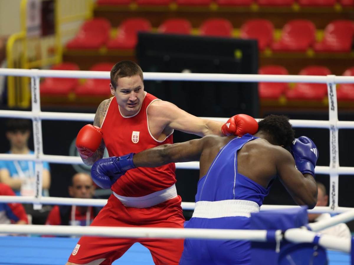  Dušan Valetić u polufinalu Evropskog prvenstva u boksu 