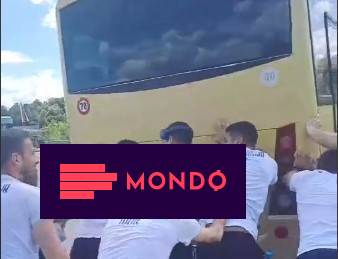 Football players from Romania pushed a bus near Banja Luka  Sport