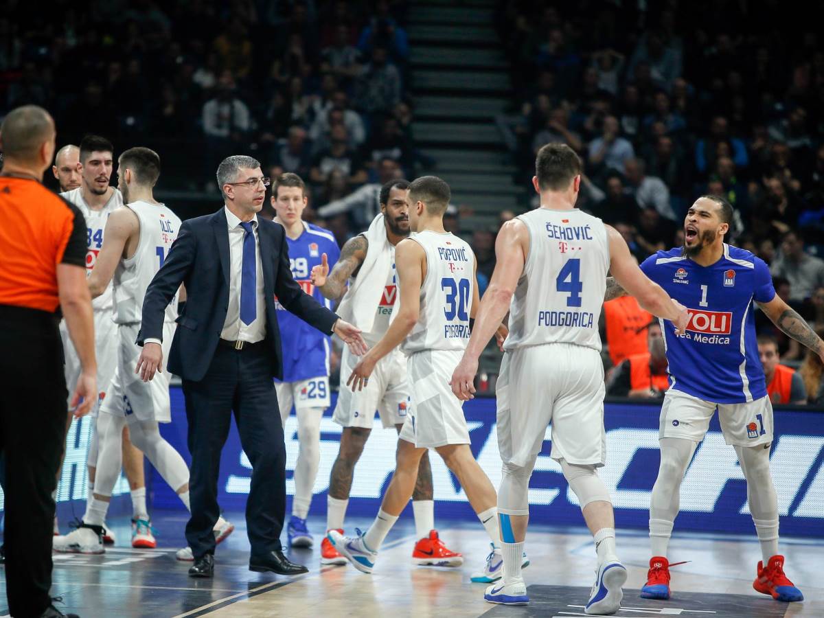  buducnost se oglasila pred mec sa partizanom 