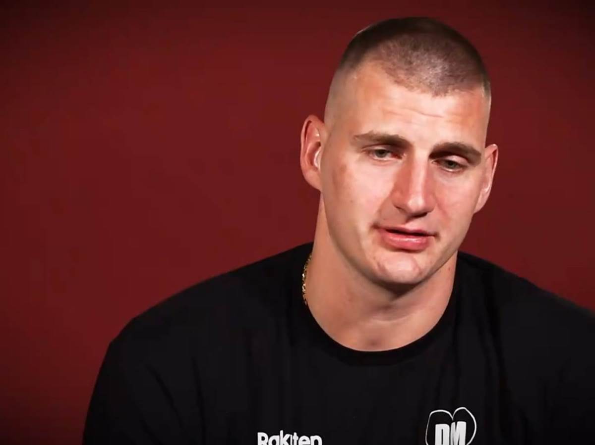  nikola jokic pije rakiju u nba ligi 