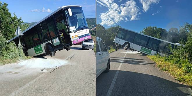 Autobus pun đaka se zapalio pa sletio sa puta u Hrvatskoj 
