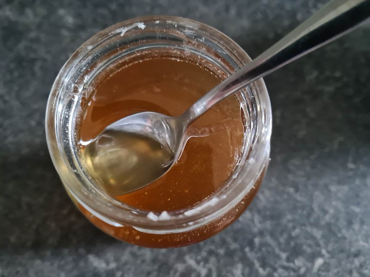 Treba li šećer zamijeniti medom 
